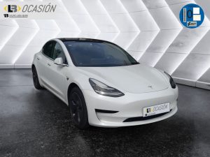 TESLA Model 3 STD RWD CV Batería 60kwh Autonomía WLTP: 513km Aceleración 0 a 100 km/h: 6,1 sg